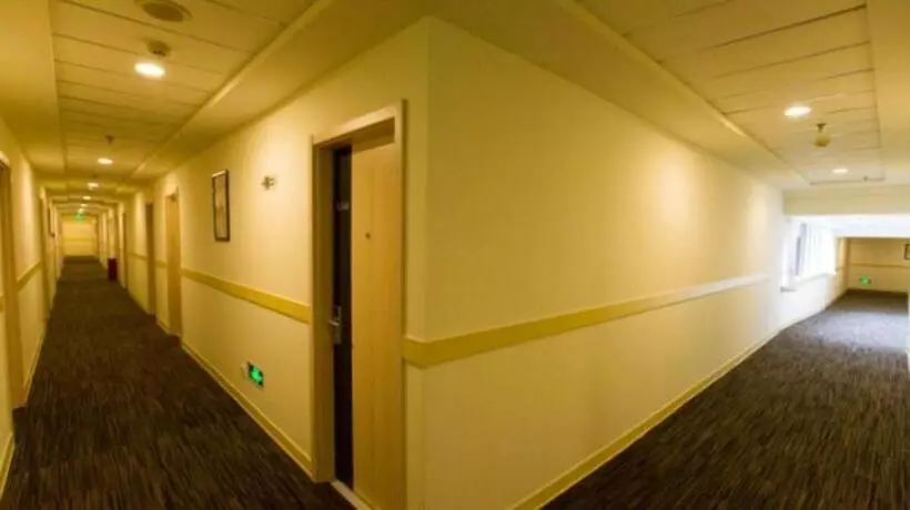 Hotelli Jinjiang Inn Qianan Middle Yanshan Road Branch