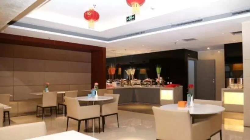 Hotelli Jinjiang Inn Qianan Middle Yanshan Road Branch