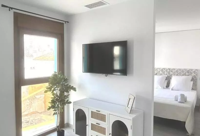 ホテル Sentire Marbella   Selecta Apartments By Ixte