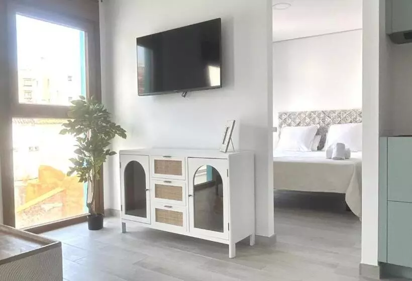 ホテル Sentire Marbella   Selecta Apartments By Ixte