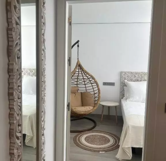 ホテル Sentire Marbella   Selecta Apartments By Ixte