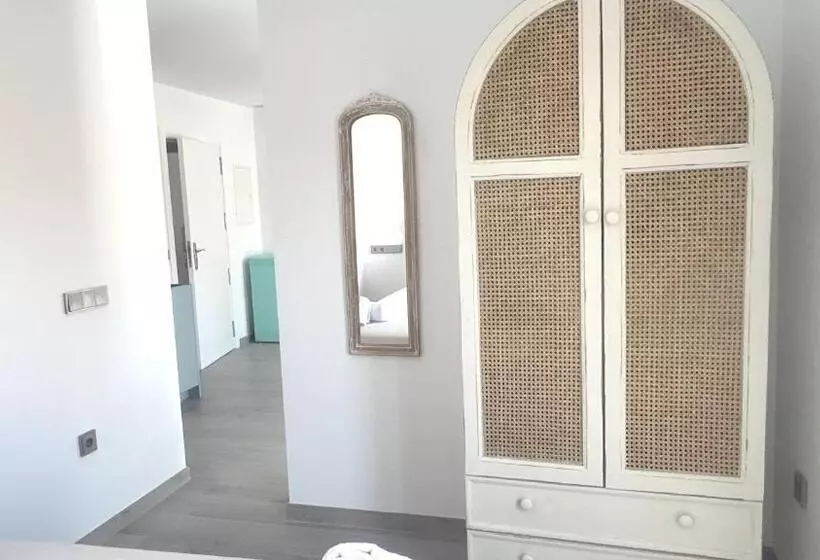 ホテル Sentire Marbella   Selecta Apartments By Ixte