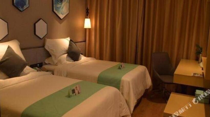 בית מלון כפרי Xana Lite· Zhengzhou Provincial Center Store