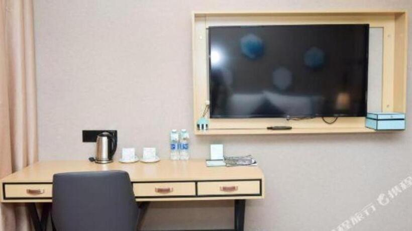 בית מלון כפרי Xana Lite· Zhengzhou Provincial Center Store