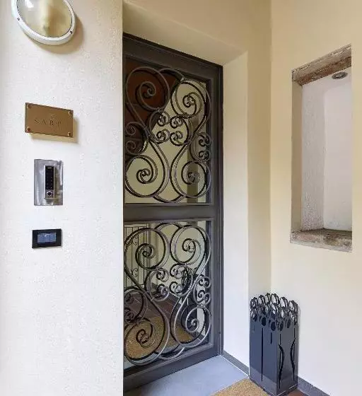 پانسیون Sarpi Apartment & Suite