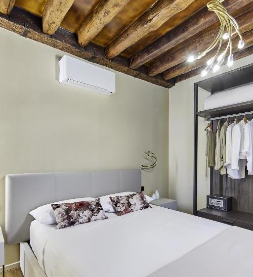 پانسیون Sarpi Apartment & Suite