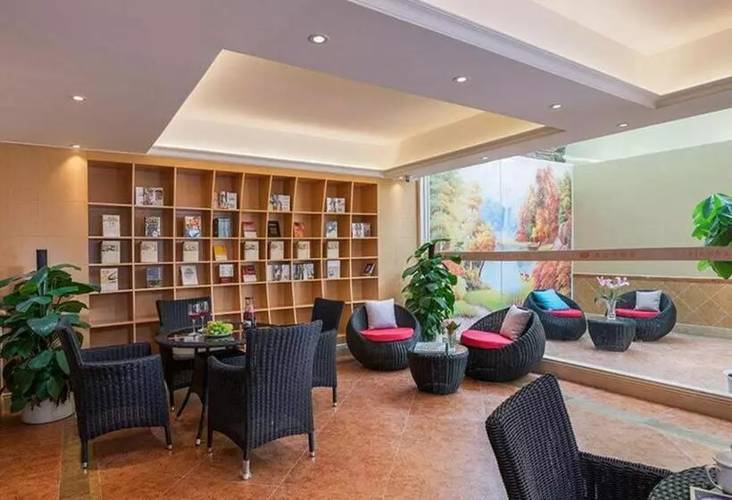 Vienna Classic Hotel Guangdong Yangxi Moon Bay