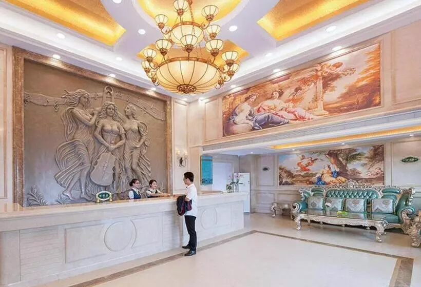 Vienna Classic Hotel Guangdong Yangxi Moon Bay