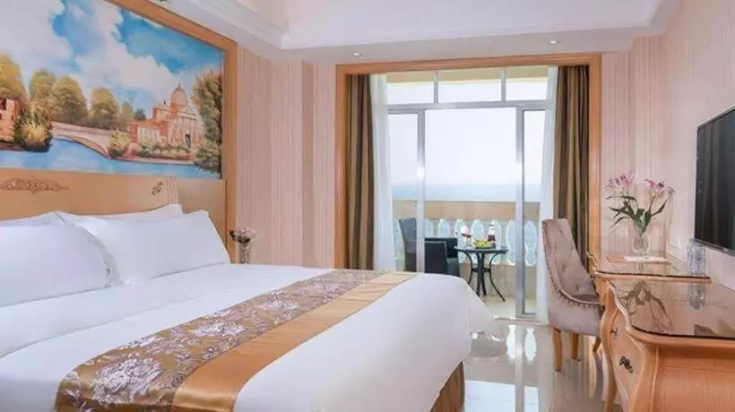 Vienna Classic Hotel Guangdong Yangxi Moon Bay