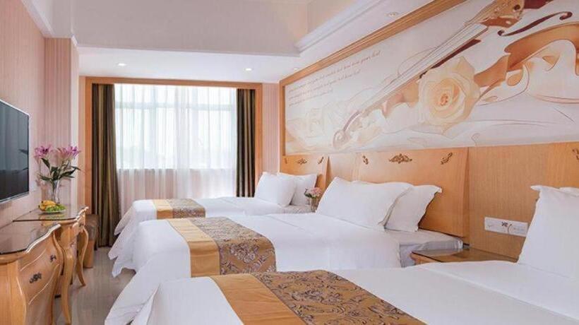 Vienna Classic Hotel Guangdong Yangxi Moon Bay