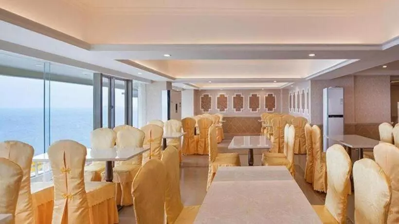 Vienna Classic Hotel Guangdong Yangxi Moon Bay