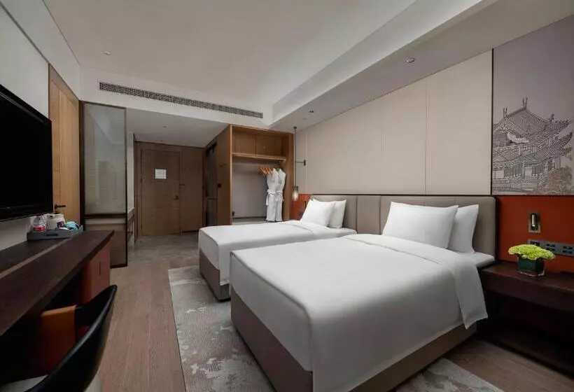 Hotelli Wanda Jin Wuzhi Jiaozuo