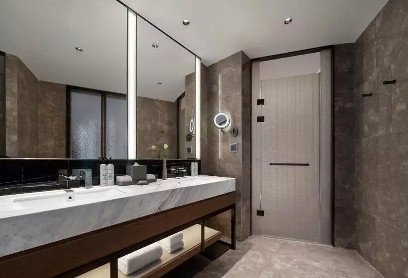 Hotelli Wanda Jin Wuzhi Jiaozuo