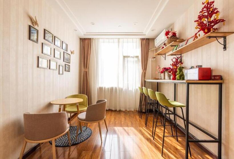 Hostel Golden Inns Chain Hotel Beijing Jianguomen