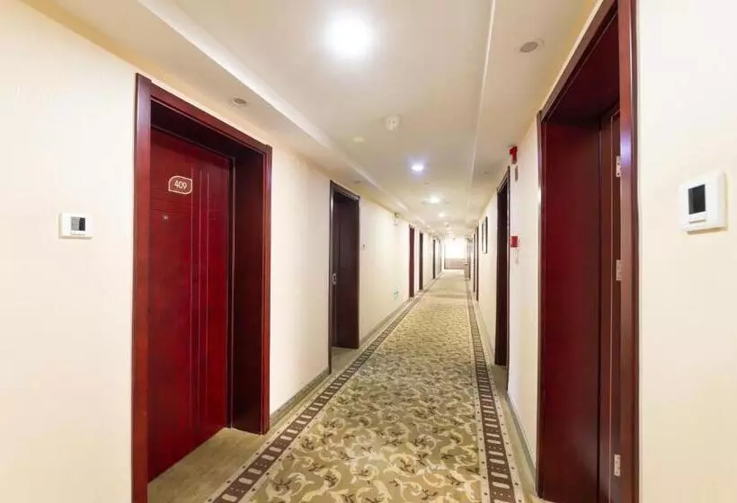 هاستل Golden Inns Chain Hotel Beijing Jianguomen