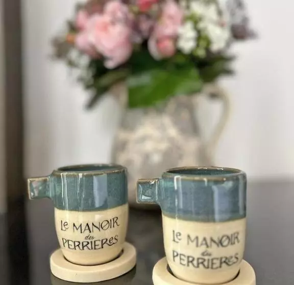 Aamiaismajoitus (B&B) Le Manoir Des Perrieres