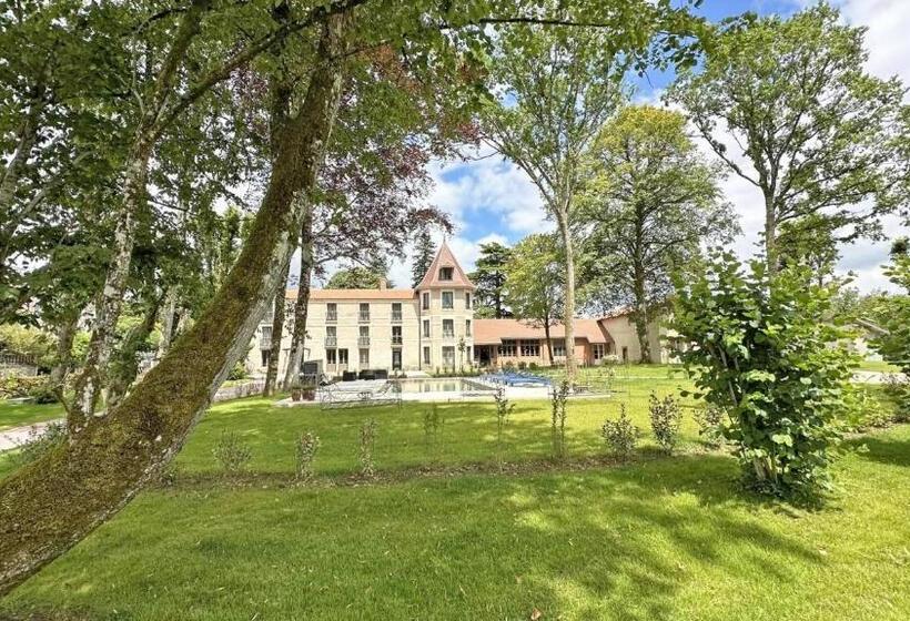 مبيت وإفطار Le Manoir Des Perrieres