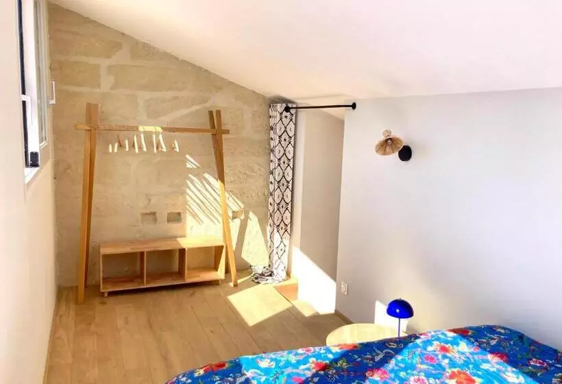 ベッドアンドブレックファースト Le Petit Avignon   Chambres & Appartement à Deux Pas Du Pont D Avignon Et Du Palais Des Papes