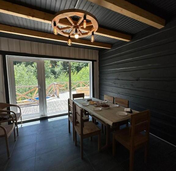 Отель відпочинковий комплекс біла кобила