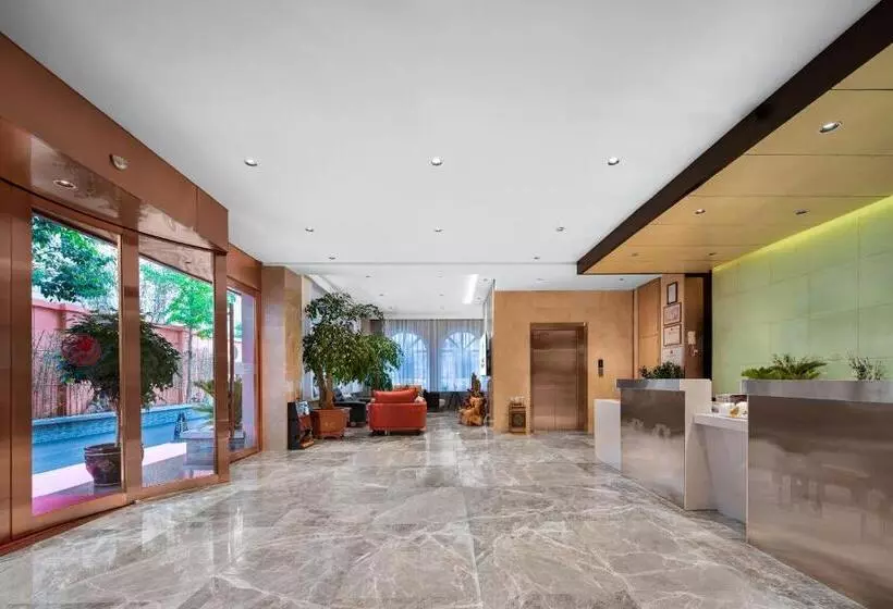 Hotelli Campanile Zhaotong Qingnian Road Financial Center