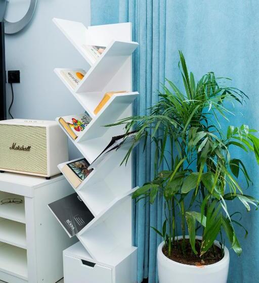 هتل Gurjehome Serenity