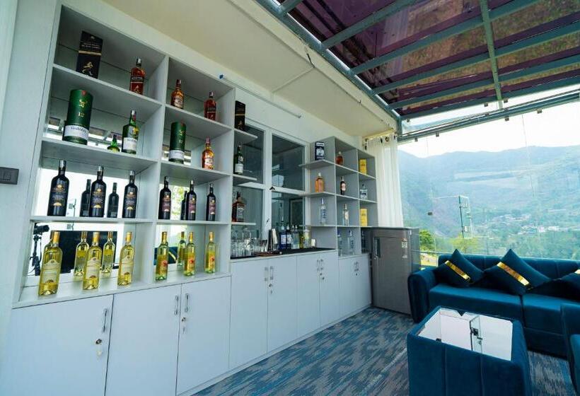 هتل Gurjehome Serenity