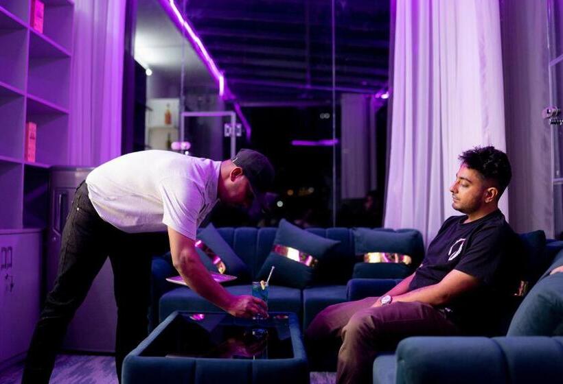 هتل Gurjehome Serenity