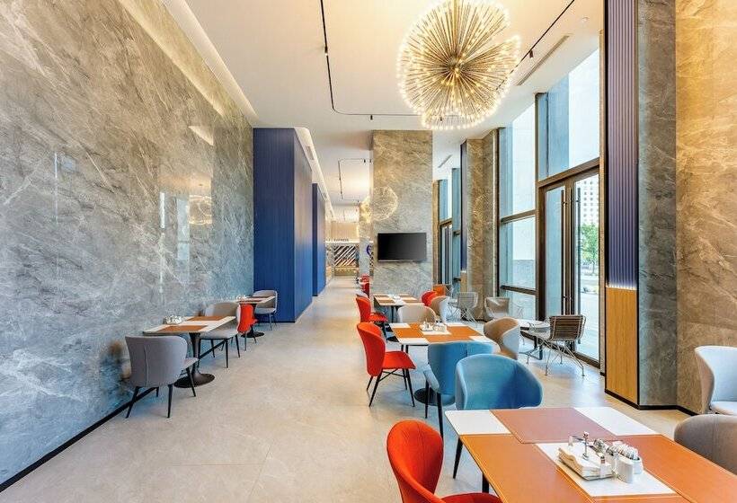 Отель Holiday Inn Express Haimen City Center, An Ihg