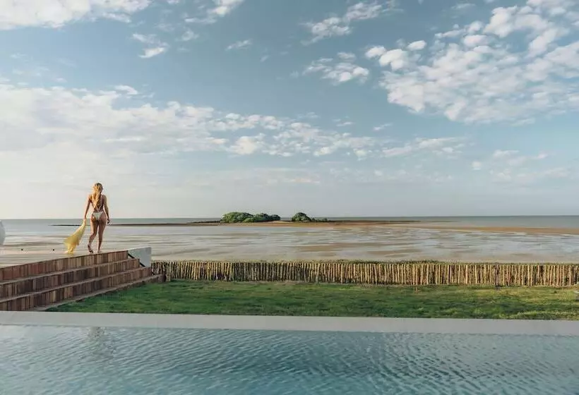 ホテル Koloa Concept