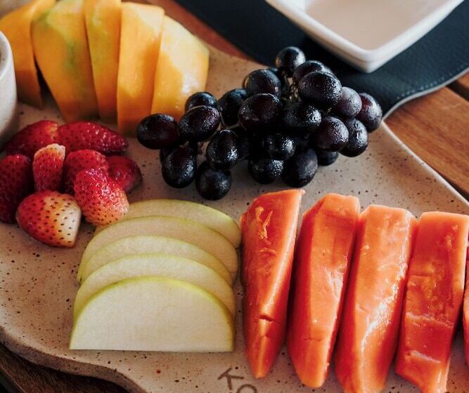 בית מלון כפרי Koloa Concept