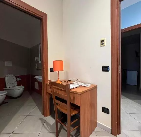 Hotelli La Terrazza Ceprano