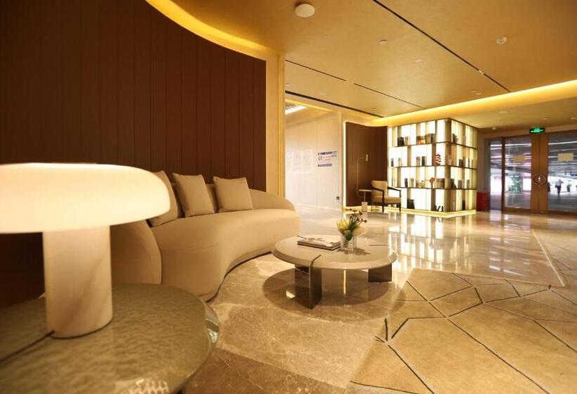 Hotel Shenzhen Luohu Railway Station