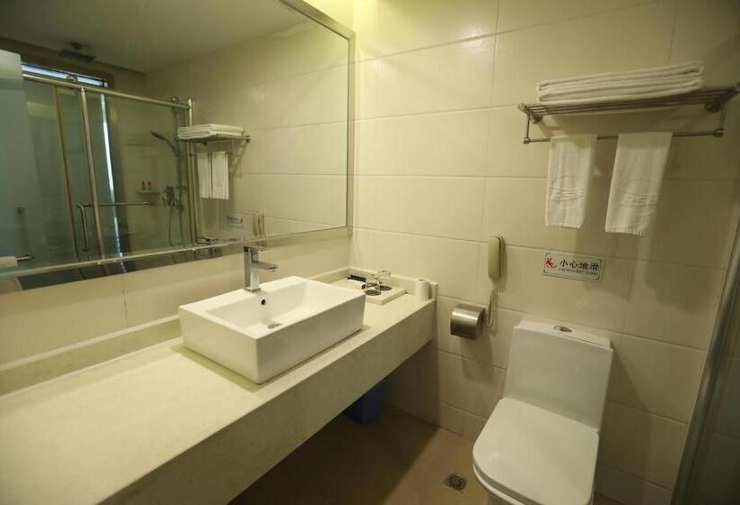 Hotel Shenzhen Luohu Railway Station