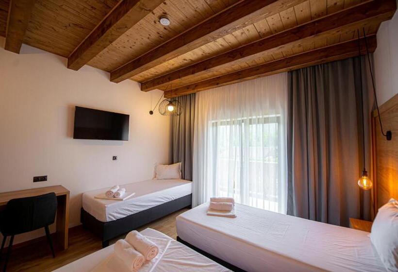 پانسیون Casa Hirsch