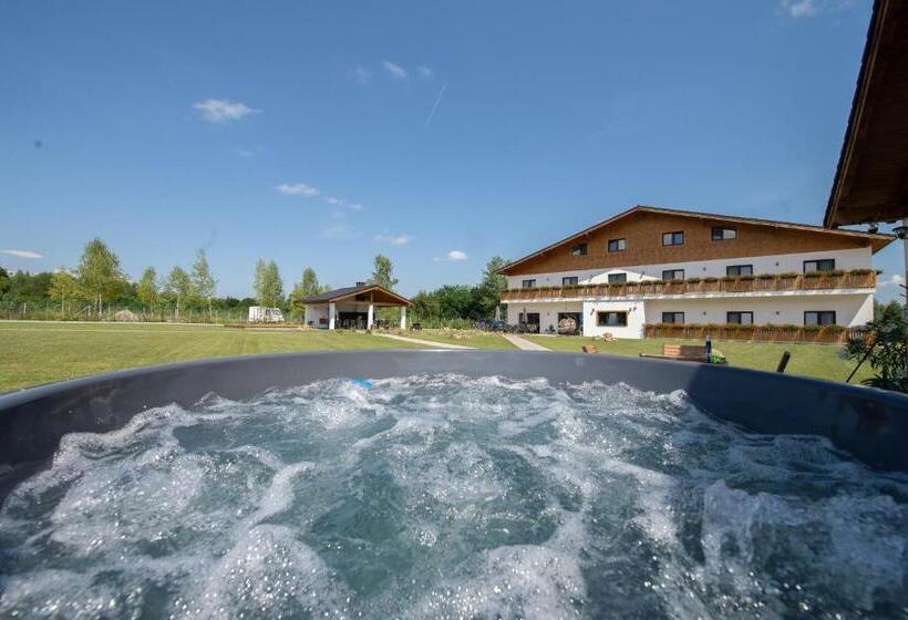 پانسیون Casa Hirsch