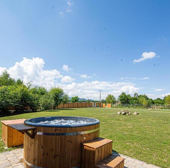 پانسیون Casa Hirsch