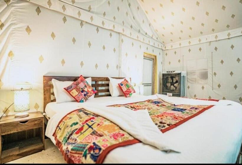 پانسیون Jumeirah Al Jaisalmer Camp & Resort