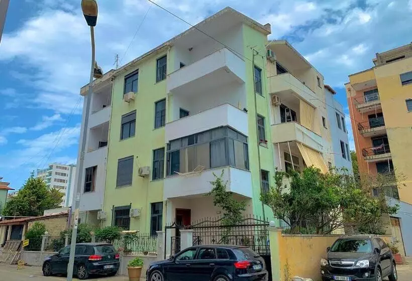 پانسیون Room Sweet Room, Plazh , Durres