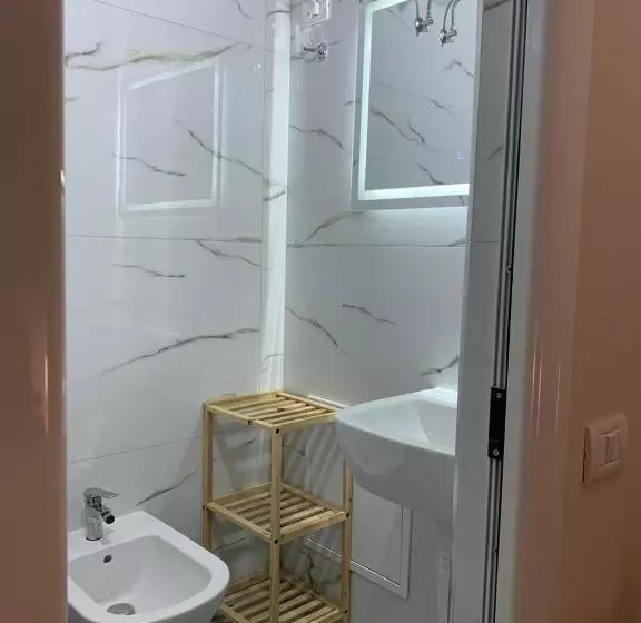 پانسیون Room Sweet Room, Plazh , Durres