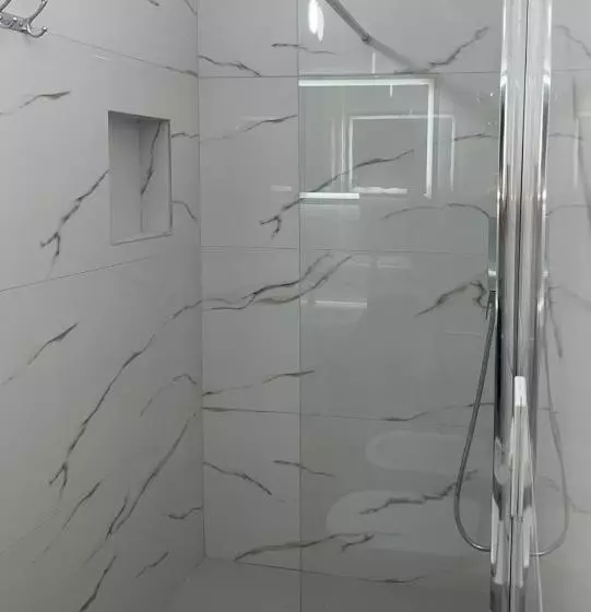 پانسیون Room Sweet Room, Plazh , Durres