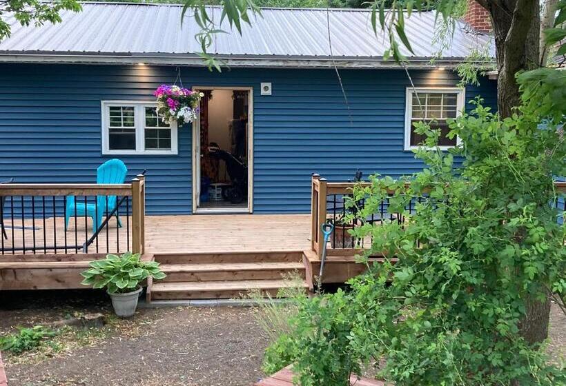 Whispering Birch Bed And Breakfast