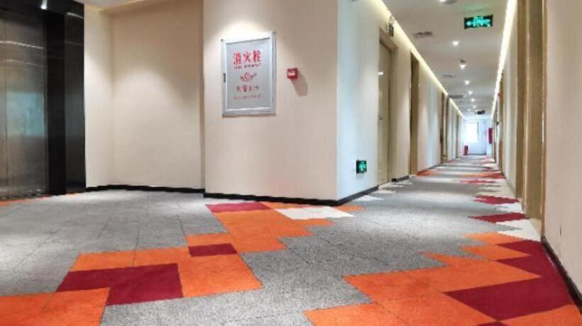 Borrman Hotel Shenzhen Airport North International Exhibition Center