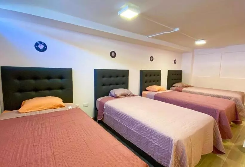 Casa Pandora Hostel Women Only