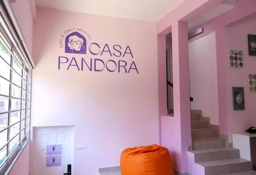 Casa Pandora Hostel Women Only