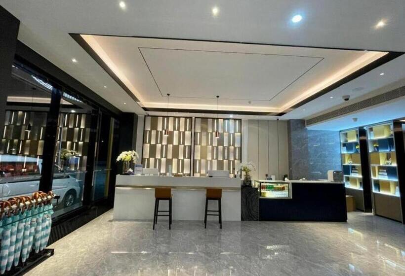 Echarm Hotel Guangzhou South Railway Station
