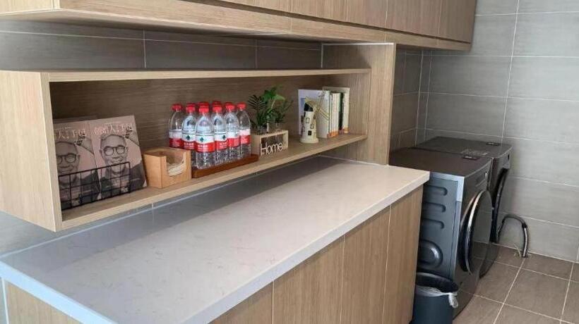 Hanting Premium Hotel Qingdao Chengyang Wanxianghui