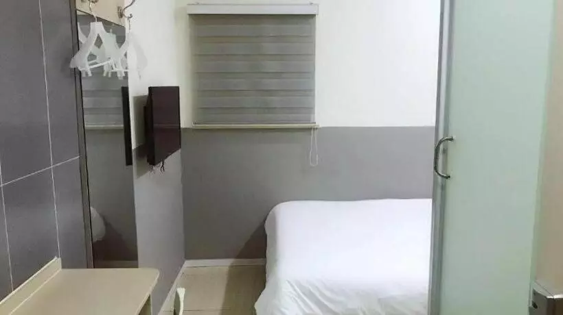 هتل Hi Inn Shanghai Songjiang Happy Valley