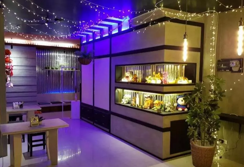 Hotelli Rungroj Panich