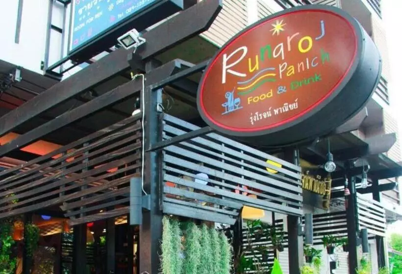 Hotelli Rungroj Panich