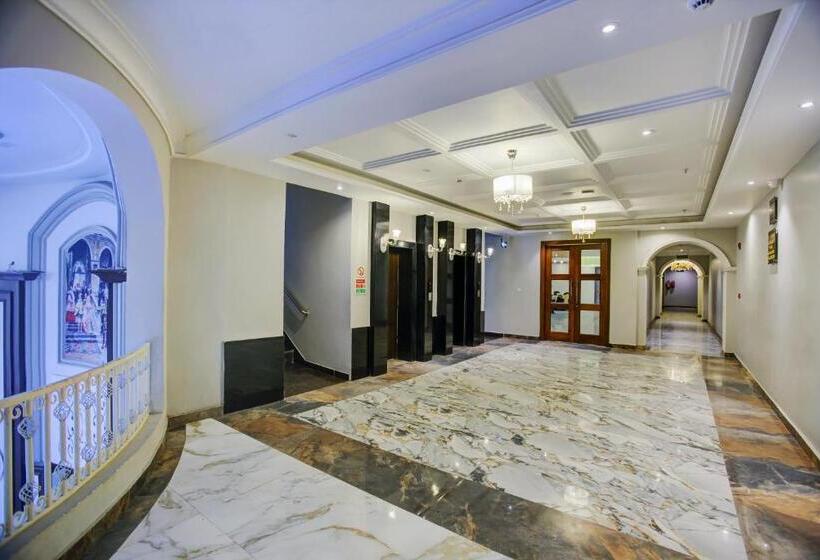 호텔 Sarovar Portico Saharanpur